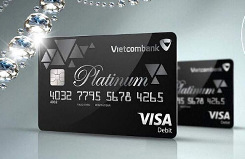 Thẻ Đen Vietcombank – Vietcombank Visa Signature 2023