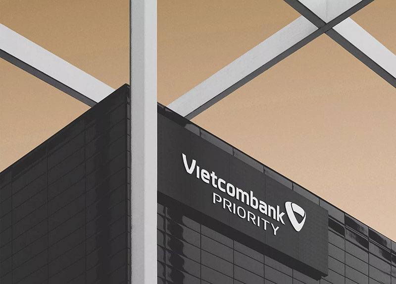 Hướng Dẫn Mở Thẻ Vietcombank Priority – Thẻ Đen Quyền Lực!